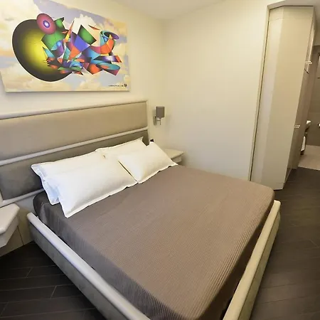 Petit Elita 4* Shkodër