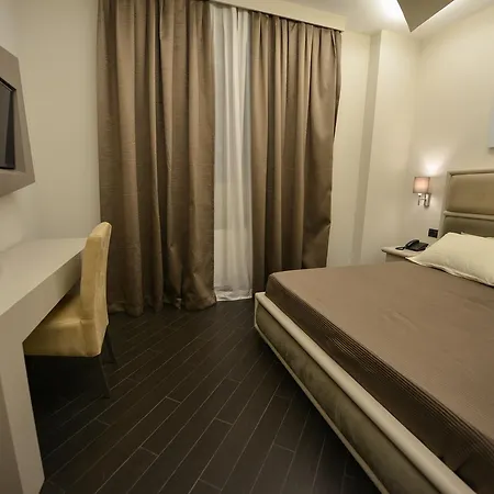 Hotel Petit Elita 4*