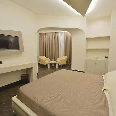 Hotel Petit Elita 4*