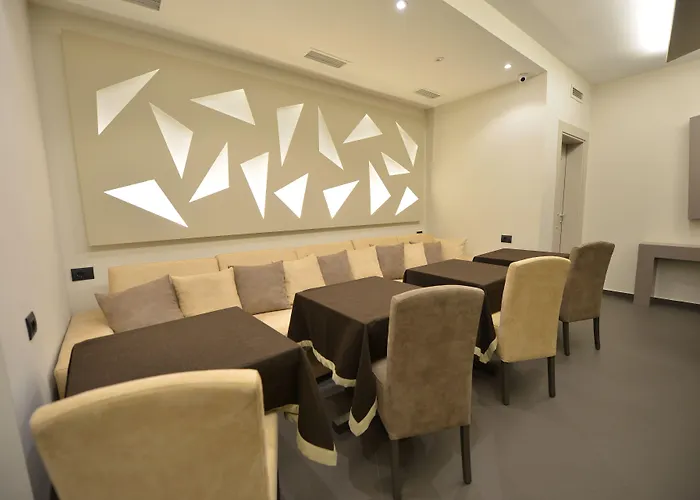 Petit Elita Hotell Shkodër