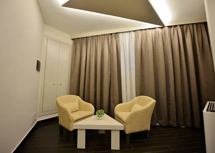 Petit Elita Hotell Shkodër