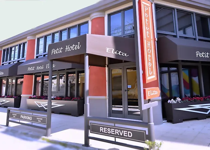 Hotell Petit Elita