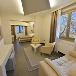 فندق بيتي إليتا
