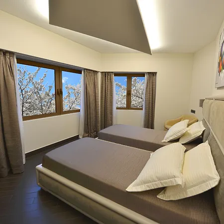 Hotel Petit Elita